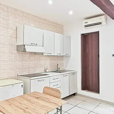 Rogadeo34 Apartament